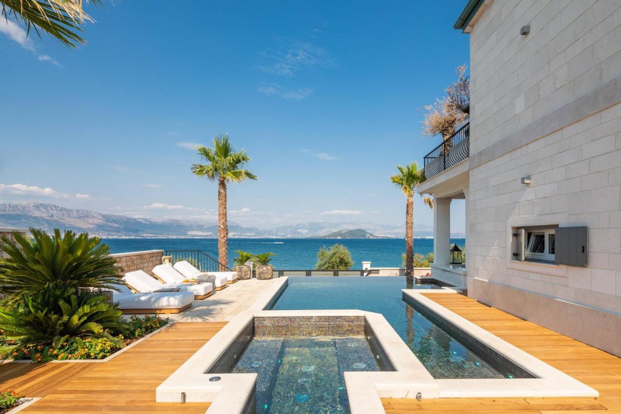 Villa L'Orizzonte Slatine Bagian luar foto